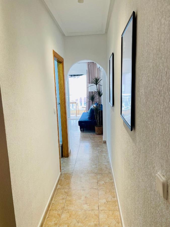 El Papagayo Apartment 2 Mins Walking To The Beach Torrevieja Exterior photo